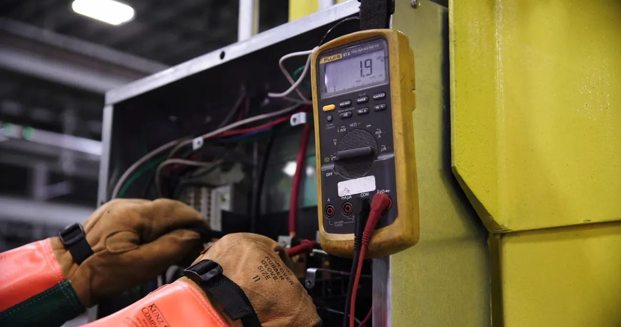 Marine Electrical Repair from JD Marine Service in Cape Coral